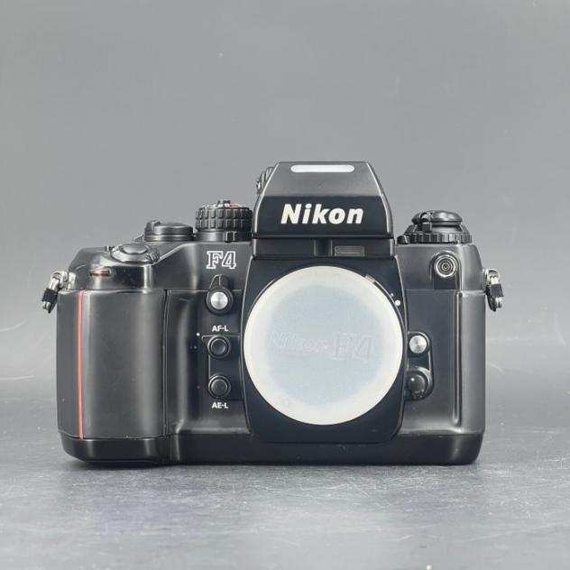 Nikon F4  Fotocamera analogica