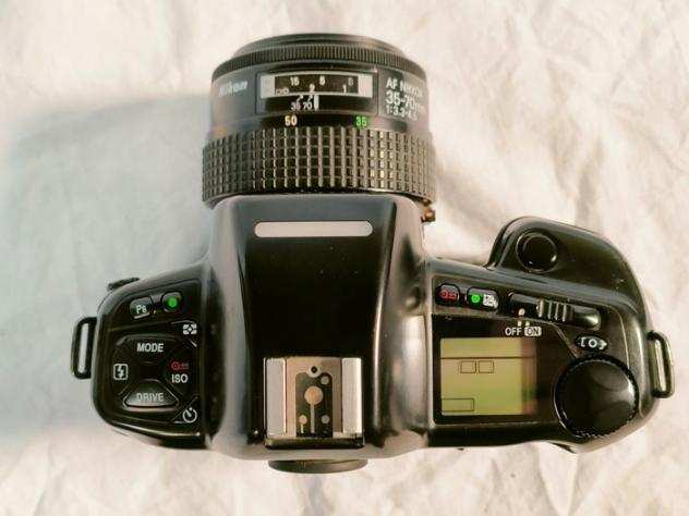 Nikon F90X  35-70 AF f3.3, 4.5 Fotocamera reflex a obiettivo singolo (SLR)