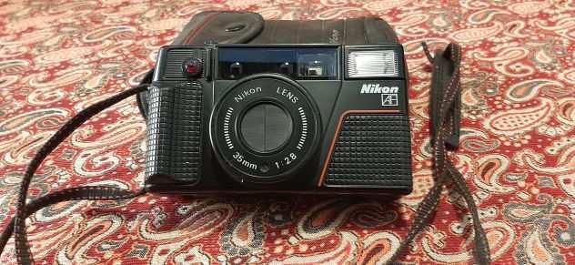 Nikon L35AF2 35 mm.