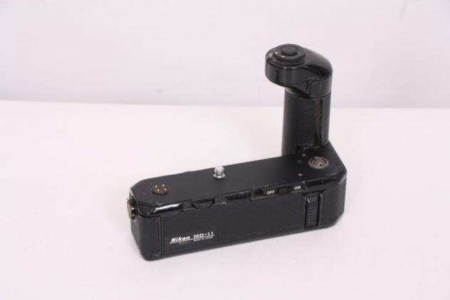 Nikon MD-11 Battery Grip x FM -FE -FM2-FE2