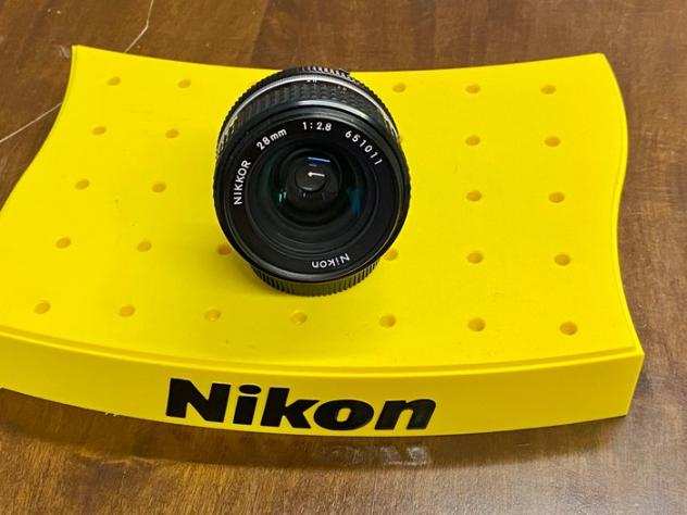 Nikon Nikkor 28mm f 2,8 AI-S