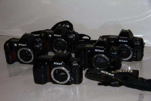 Nikon Nikon F50, F80, F801 Fotocamera analogica