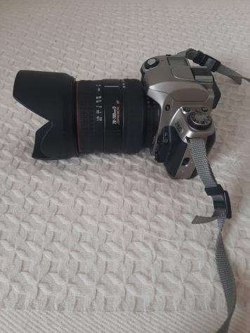Nikon, Sigma F65  28-200mm