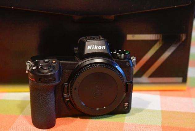 Nikon Z7  FTZ-Adattore  Fotocamera mirrorless