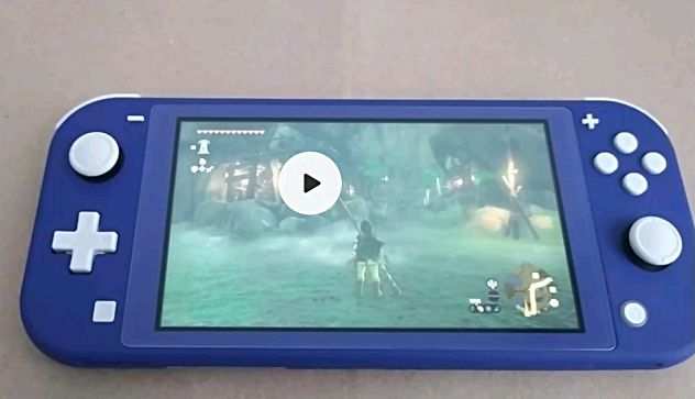 Nintendo Switch Lite in garanzia  gioco ZELDA  custodia