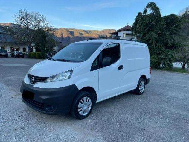 NISSAN NV200