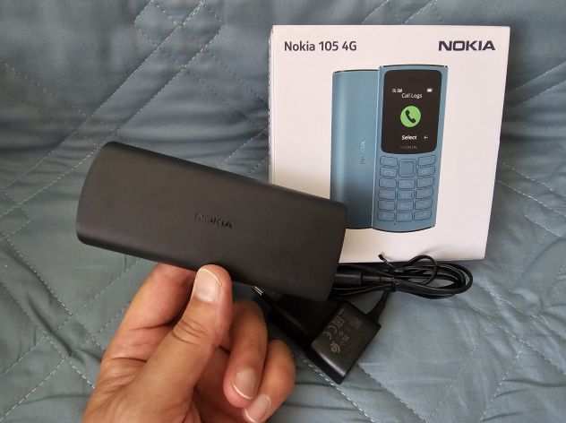 Nokia 105 4G 2023 telefono cellulare dual Sim, display a colori, radio FM