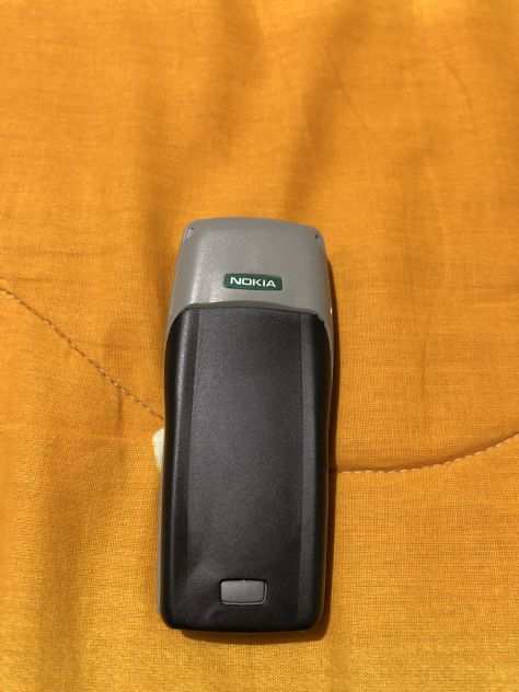 Nokia 1100 NUOVO con scatola