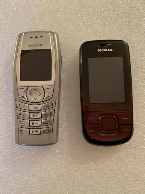 Nokia 3600  Nokia 6610