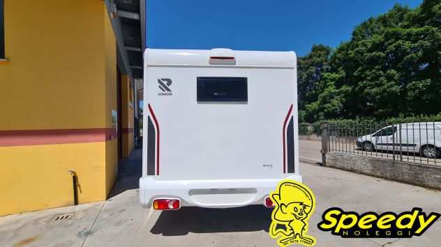 Noleggio Camper Mansardato Rimor Hygge 5 2022 6 posti Renault Nuovo