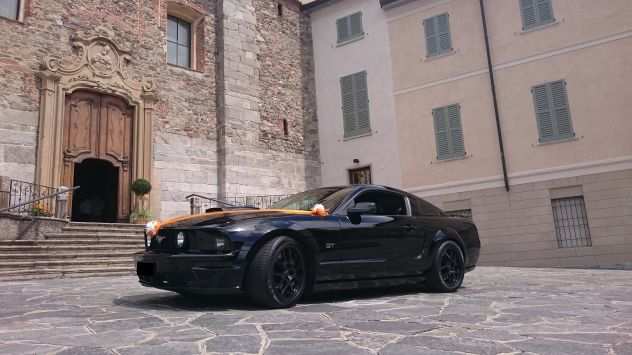 Noleggio Mustang GT V8 per matrimoni