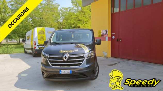 Noleggio Pulmino 9 posti Renault Trafic 110cv
