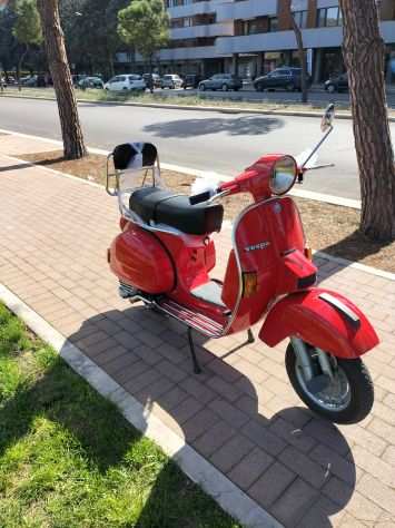 Noleggio Vespa depoca