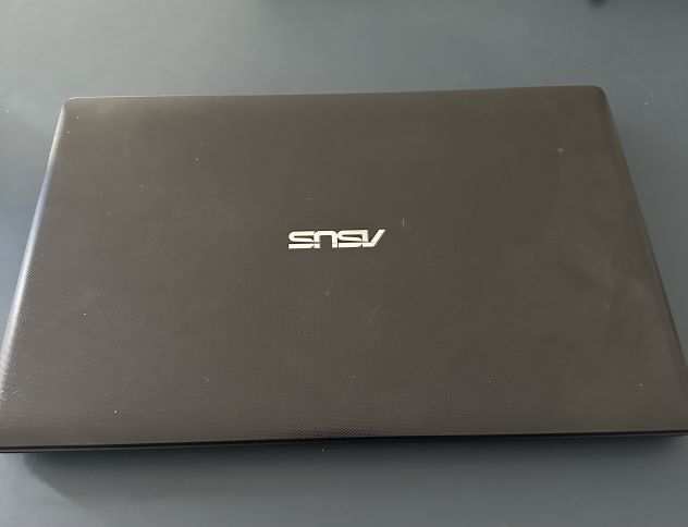 Notebook Asus F552C