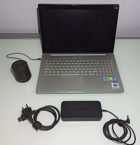 Notebook ASUS i7