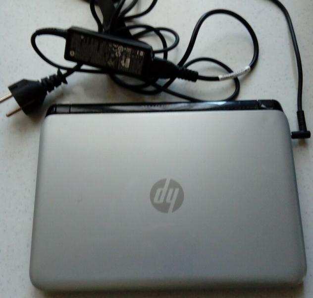 Notebook HP 10-E002SL non funzionante