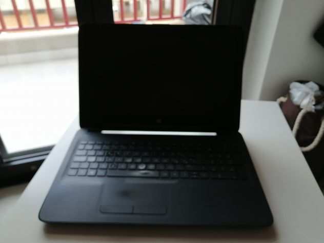 Notebook hp 255 g4 come nuovo 4 gb di ram