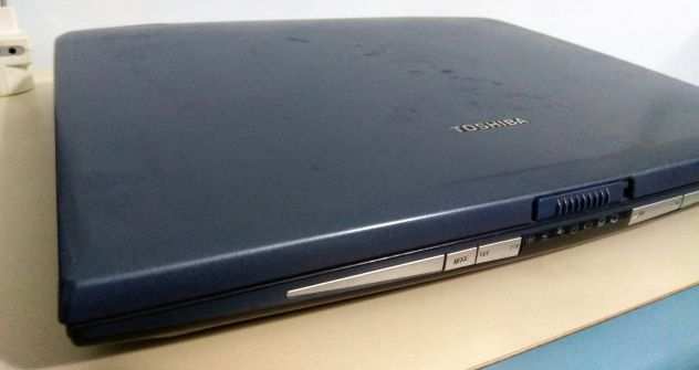 Notebook Toshiba (mod. S2450-101)