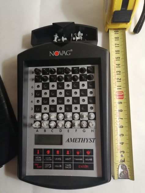 Novag, computer scacchi sensoriali modello Amethyst
