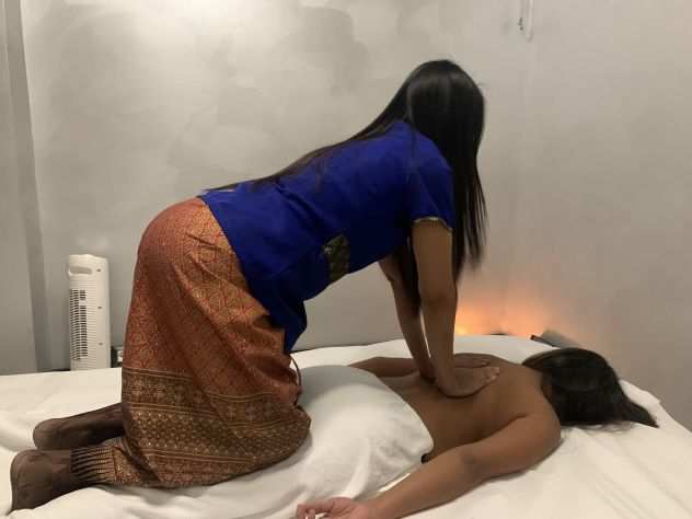 NUOVA APERTO PROMOZIONE MASSAGGI THAI FINO ALLE 1300 unora solo 40euro