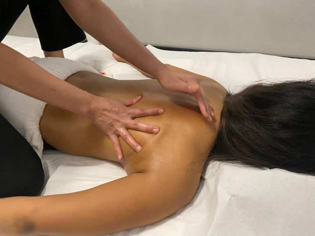 Nuova centro pulito Nuova Ragazze bellissime Eprofessioniste