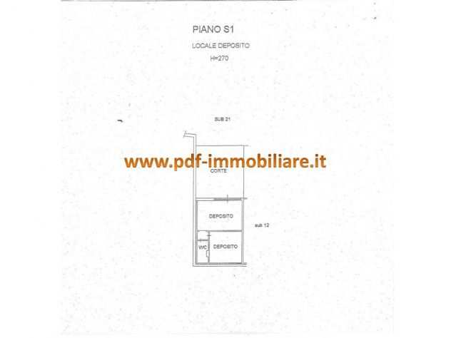 Nuova costruzione categoria C2 no residenza