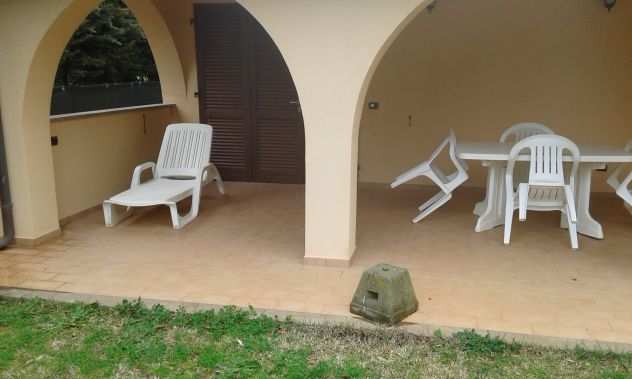 NUOVISSIMO Locale 45 mq con Giardino e Porticato