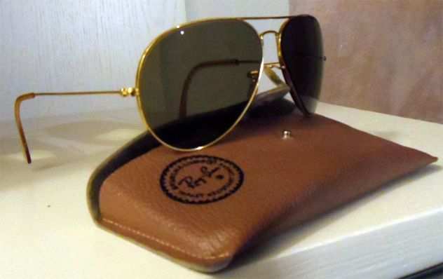 Occhiali RayBan originali usati