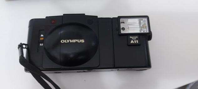 Olympus XA2  A11  Fotocamera compatta analogica