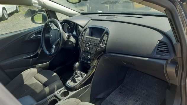 Opel Astra 1.6 cdti anno 2016 sinistrata