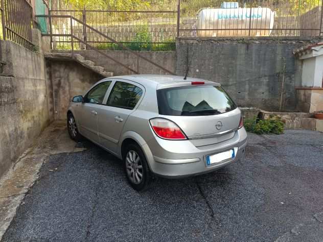 Opel Astra 1.7 CDTi 101cv