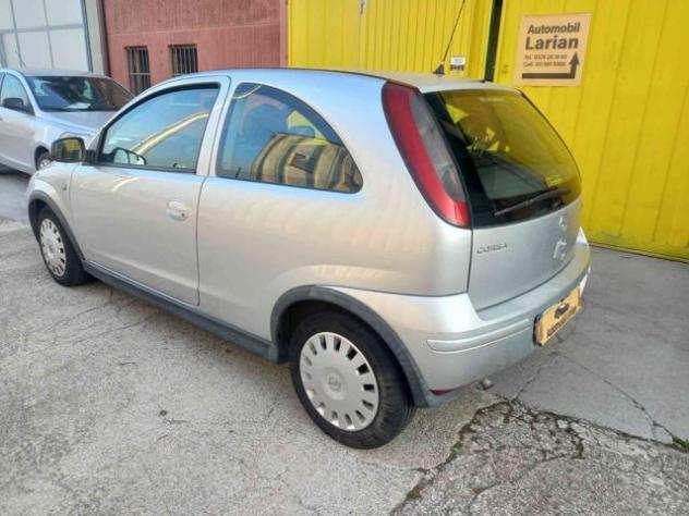 OPEL Corsa 1.2i 16V cat 3 porte Sport rif. 19643198