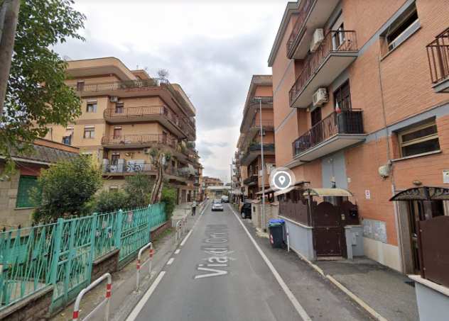 OPEN SPACE IN ZONA GIARDINETTI ADIACENTE UNIVERSITA