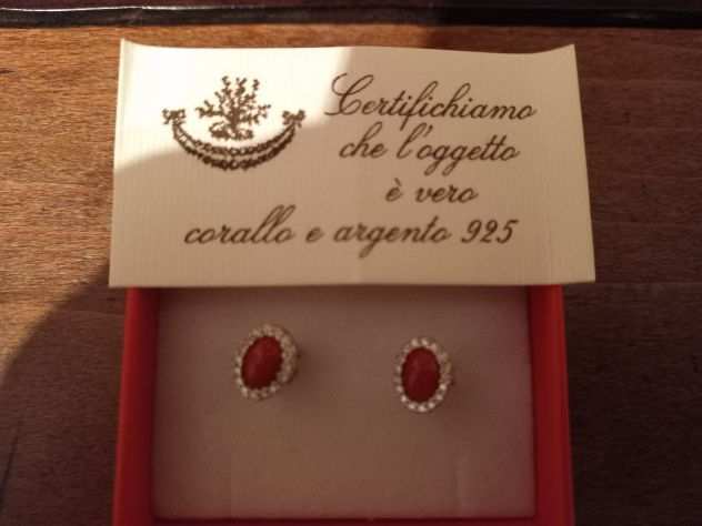 Orecchini argento e corallo