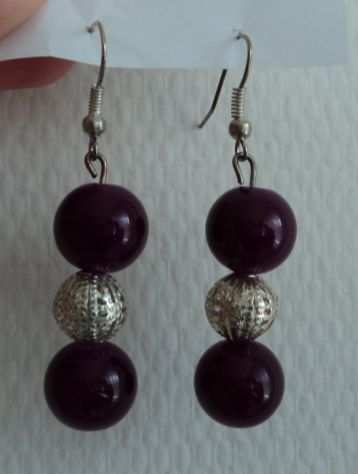Orecchini con perle viola e argento