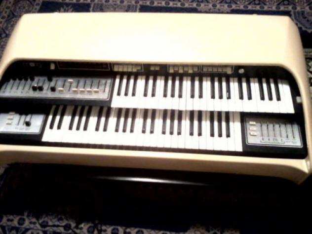 Organo Eminent Unique 310 A - Inoltre Polymoog .