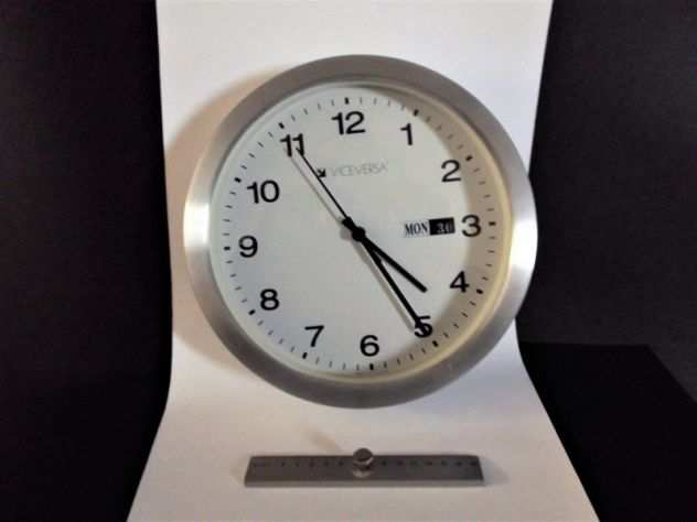 Orologio Viceversa, cornice in alluminio con datario - Articolo Nuovo