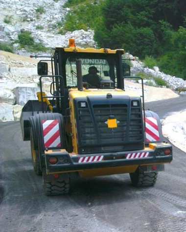 Pala Gommata Hyundai HL 757-9A - Anno 2014 - come nuova