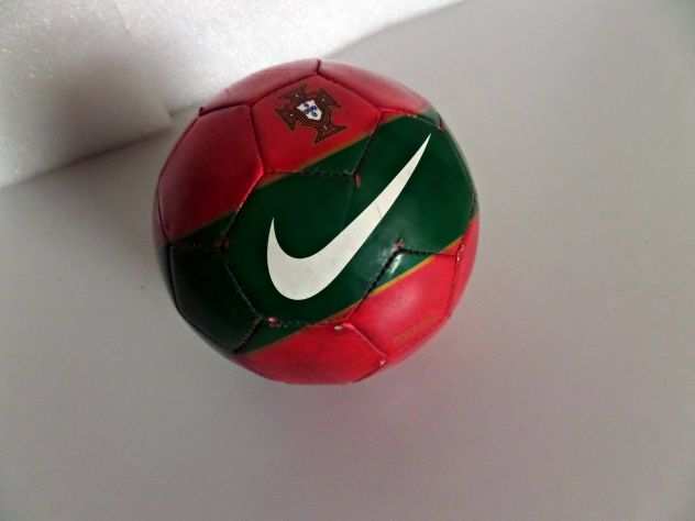 Pallone da calcio Nike Portugal. Taglia MINI (ORIGINALE) USATO