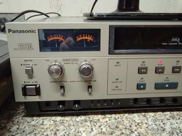 Panasonic AG 6810s