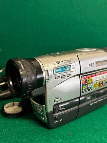 Panasonic RZ 1 vhs-c Movie Camera