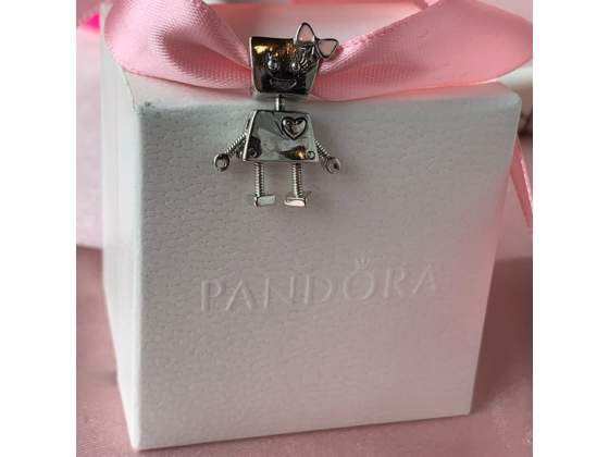 Pandora BELLA Bot Charm 797141EN160