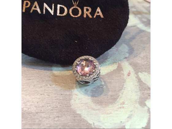 Pandora Charm 791725BNP Gioiello Rosa Antico