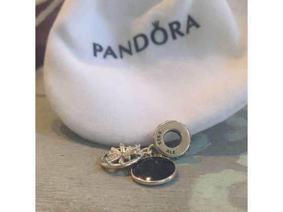 PANDORA Charm pendente Auguri Scintillanti 797531C