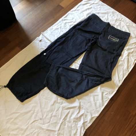 Pantalone cargo stile jeans