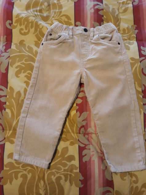 Pantalone di velluto taglia 18-24 mesi