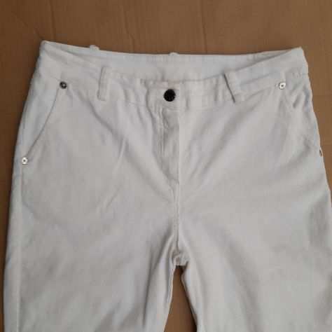 Pantaloni da donna taglia 46