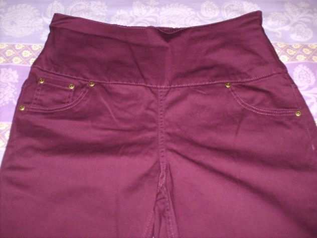 Pantaloni donna Avon vita alta Tg.S NUOVI li vedo insieme a soli 6euro