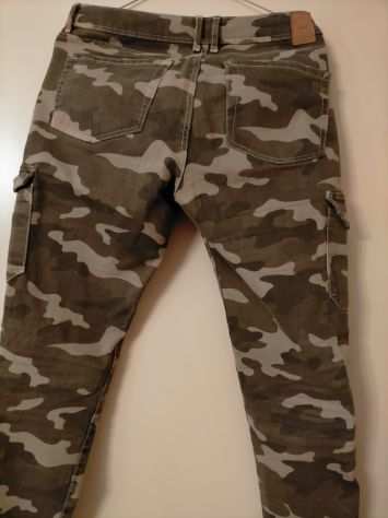 Pantaloni militare tg 40 Bershka