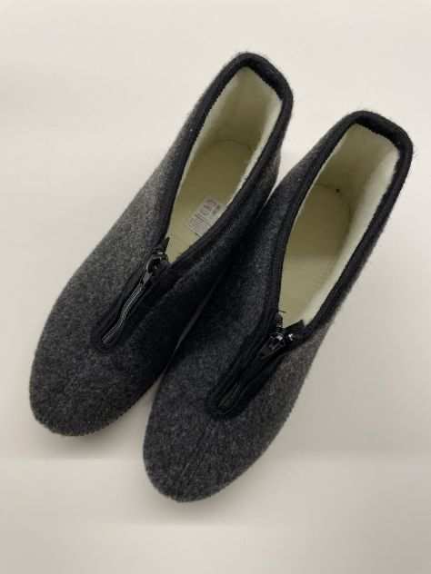 Pantofole alte in lana con cerniera, numero 41